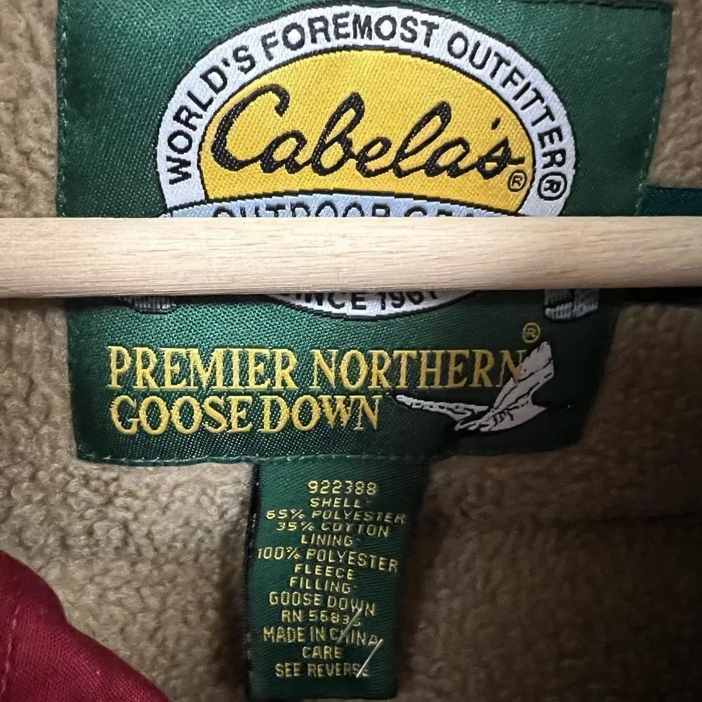 Cabela's Men's Bold Red Quilted fleece lined Vest sm